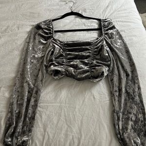 H&M VELVET CROP TOP